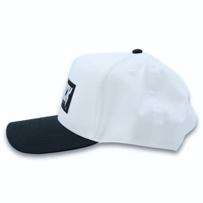 Attack Hat - White/Black